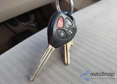 2010 Toyota Corolla Le z USA, uszkodzony, nr VIN 1NXBU4EE9AZ211681